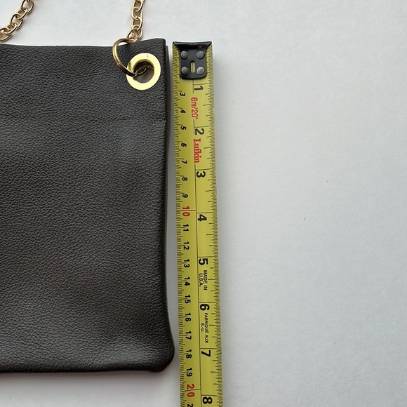 NEW Leather cell phone crossbody/pouch - Picture 5 of 9